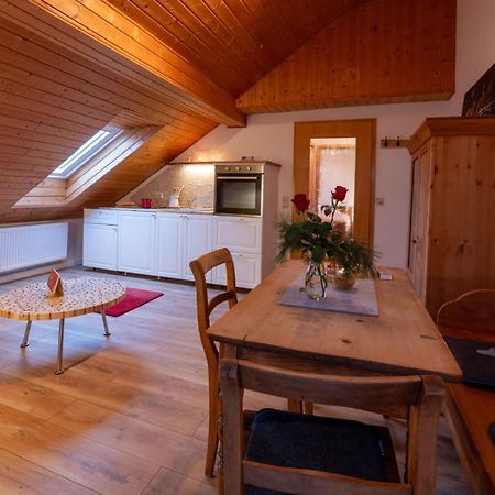 Ferienwohnung „Rose“ Wiesenfelden Екстериор снимка